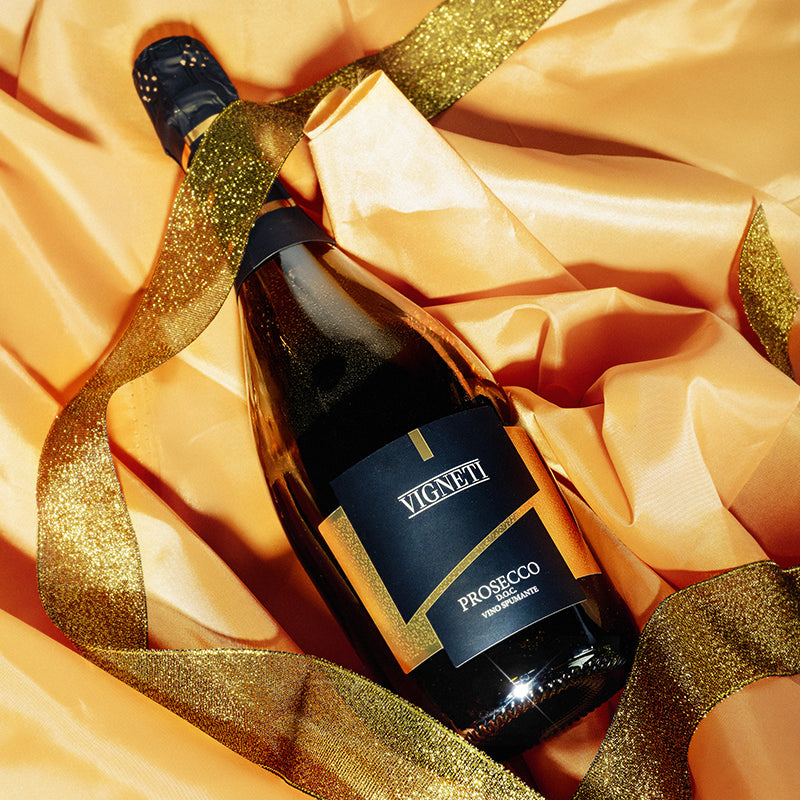 WINO PROSECCO SPUMANTE EXTRA DRY VIGNETI DOC BIAŁE PÓŁWYTRAWNE 11,5% 0,75L