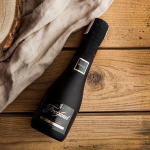 WINO MUSUJĄCE CAVA FREIXENET CORDON NEGRO BRUT 11% 0,2L