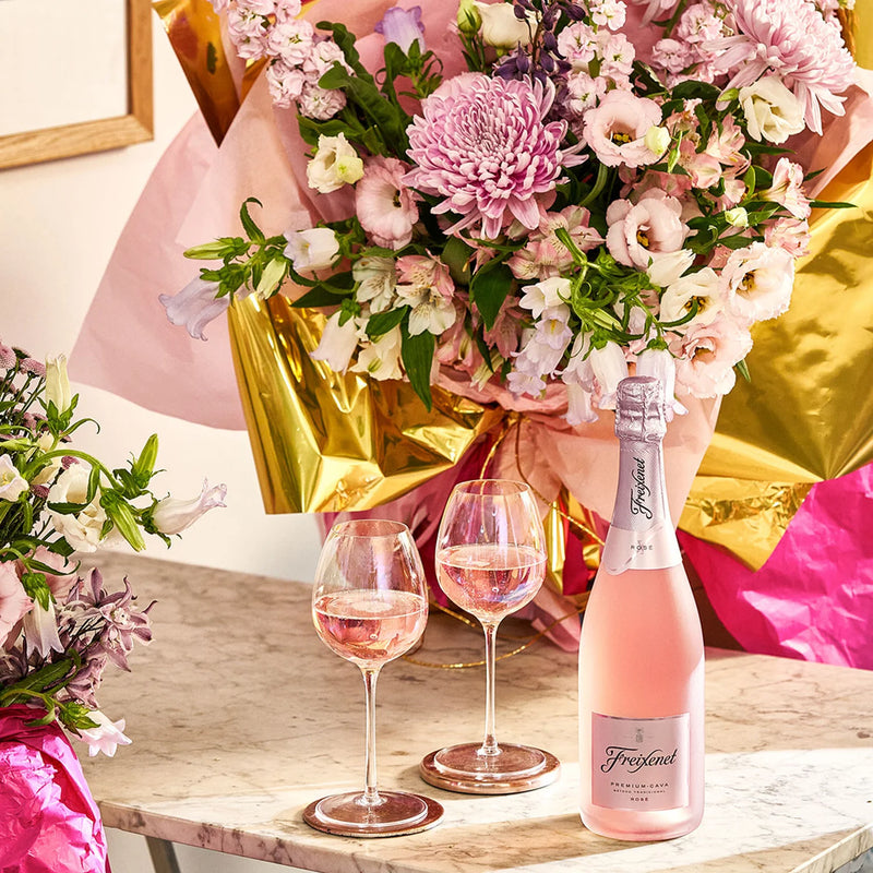 CAVA FREIXENET CORDON ROSADO SECO HISZPAŃSKA RÓŻOWA PÓŁWYTRAWNA 12% 0,75L