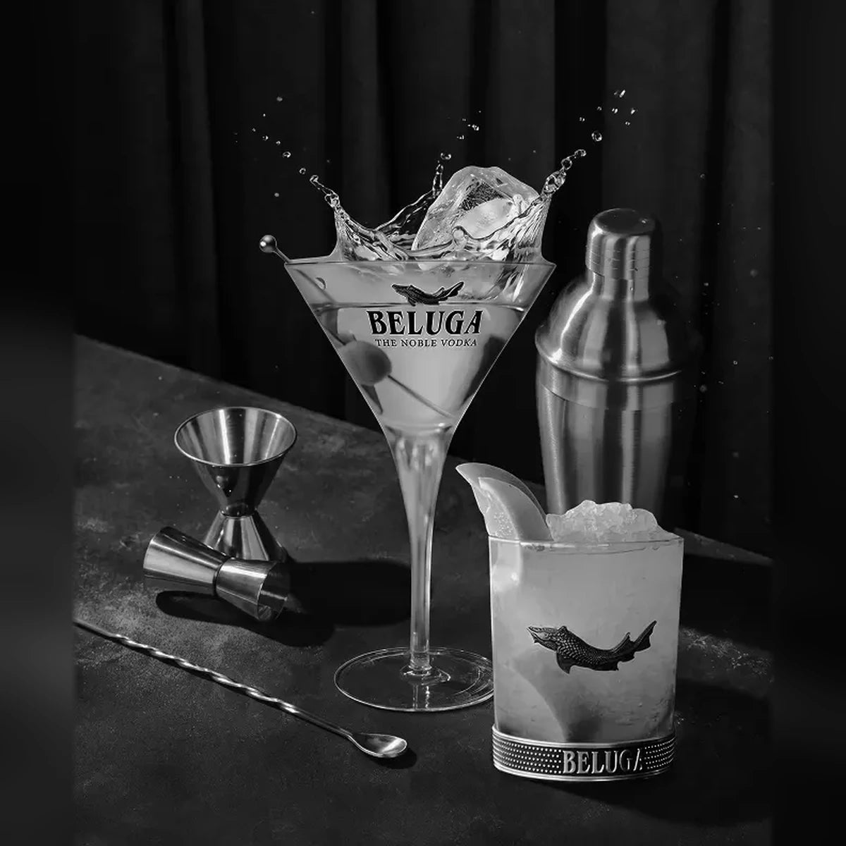 WÓDKA BELUGA NOBLE NIGHT EDITION 40% 1,75 PODŚWIETLANA