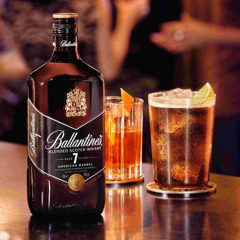 WHISKY SZKOCKA BALLANTINE'S 7YO 40% 0,7L
