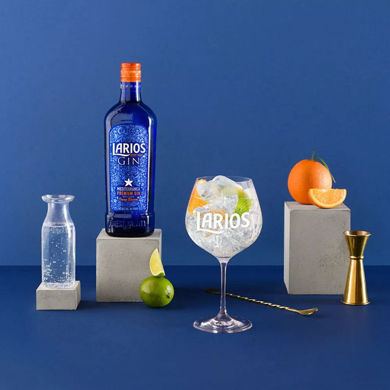 GIN LARIOS 12 40% 0,7L + KIELISZEK